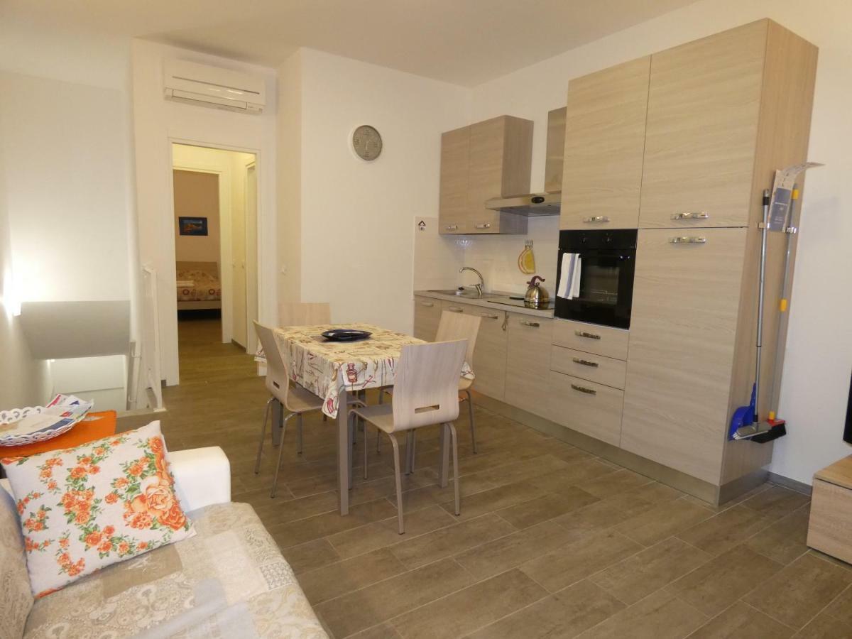 דירות לה ספציה Loft La Conchiglia מראה חיצוני תמונה